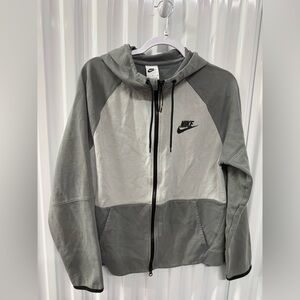 Nike Two-Tone Gray Hoodie